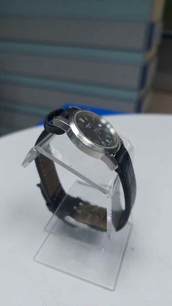 Дешево Tissot t033.210 з ломбарду