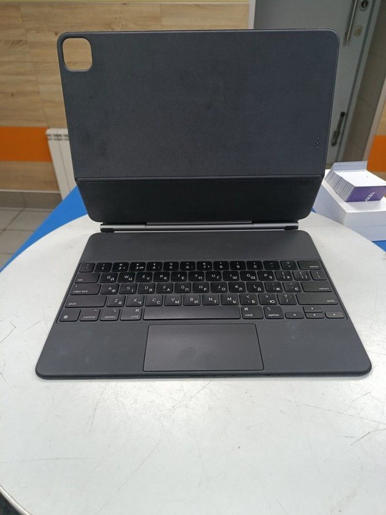 Купить Apple magic keyboard for ipad pro a2480 Б/У