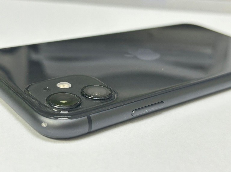 Розпродаж Apple iphone 11 64gb, продавець Техноскарб