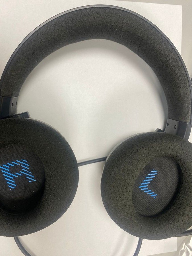 Оголошення Lenovo legion h200 Б/У