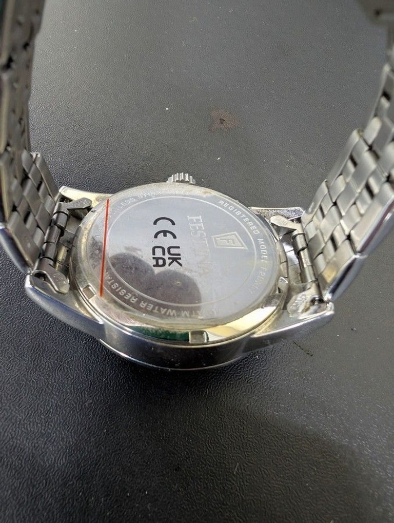 Дешиво Festina f20357 с ломбарда