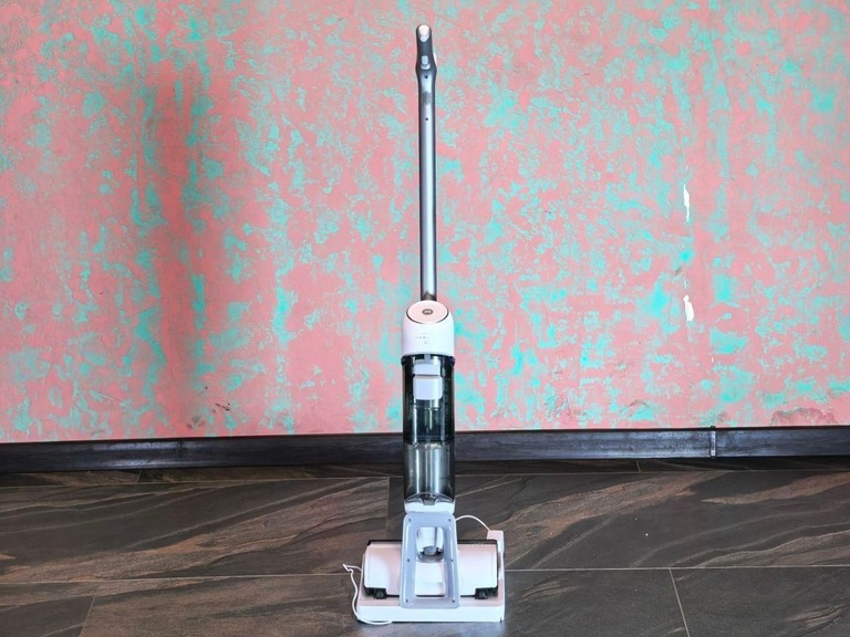 Дешево Rowenta X-CLEAN 10 (GZ7035WO). Стан НОВОГО! Технологія 2-в-1: збирає сміття та миє підлогу за один  з ломбарду