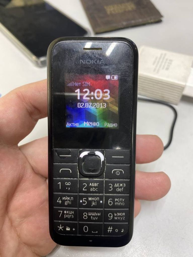 Купити Nokia 105 Б/У