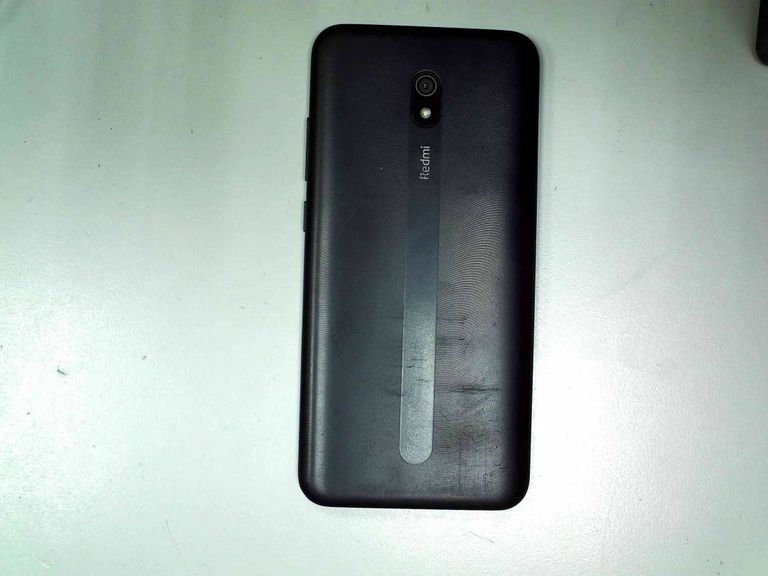 Объявление Xiaomi Redmi 8A 2/32GB Black Б/У
