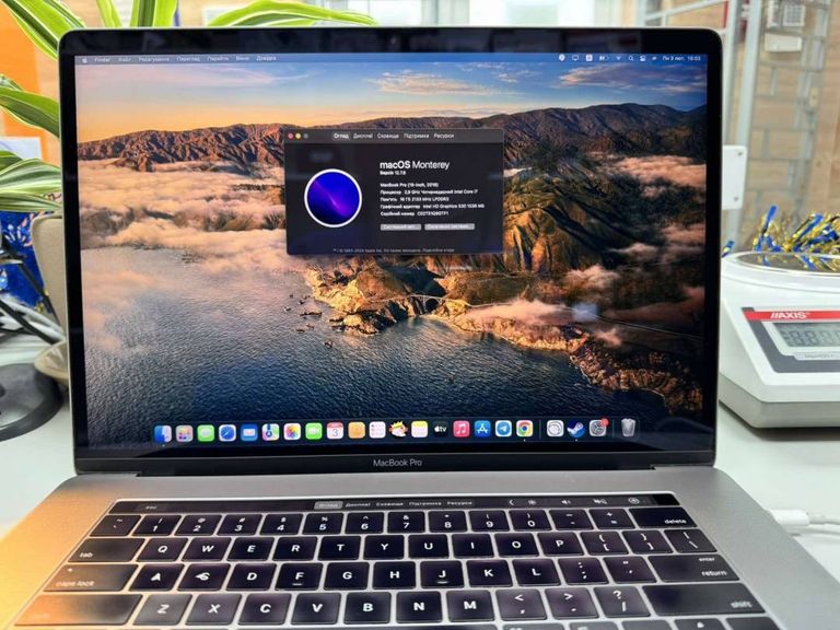 Купити Apple macbook pro a1707 core i7 2,9ghz/ ram 16gb/ ssd 1tb/ intel hd graphics 530 Б/У