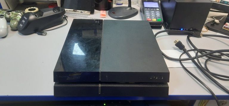 Купить Sony playstation 4 500gb Б/У