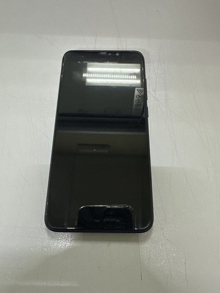 Купити Xiaomi Redmi Note 6 Pro 3/32GB Black Б/У