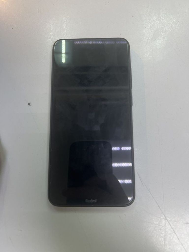 Купить Xiaomi Redmi 8A 2/32GB Black Б/У