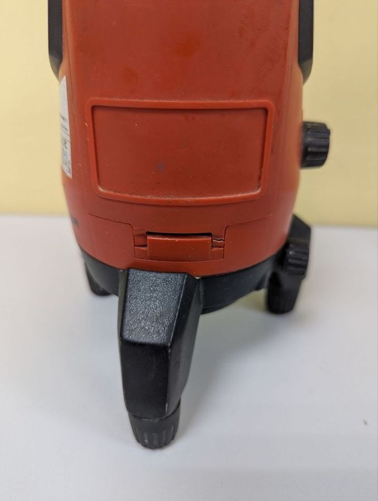 Розпродаж Hilti pm 4-m, продавець Техноскарб