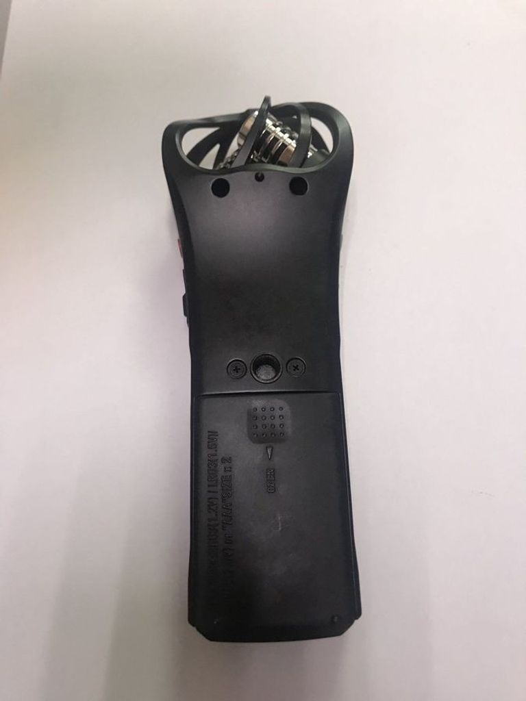 Дешиво Zoom H1n Black с ломбарда