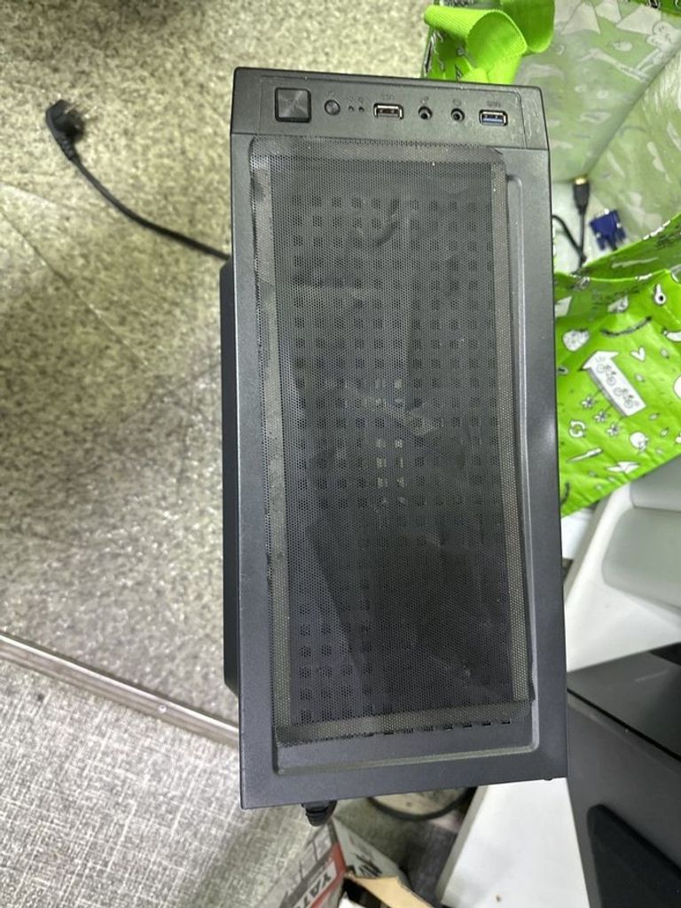 Купити Пк amd ryzen 5 1600/ram 16 gb/hdd відсутній/ssd 240 gb/amd/ ati radeon rx 580 8gb gddr5 256bit Б/У