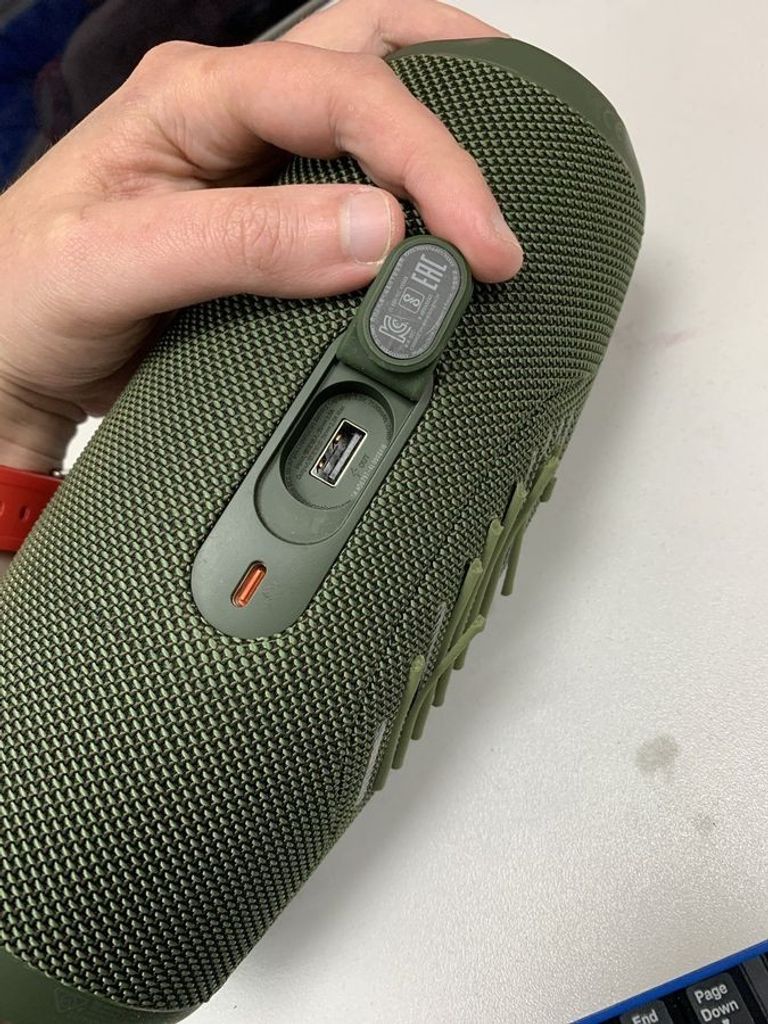 Объявление Jbl charge 5 Б/У