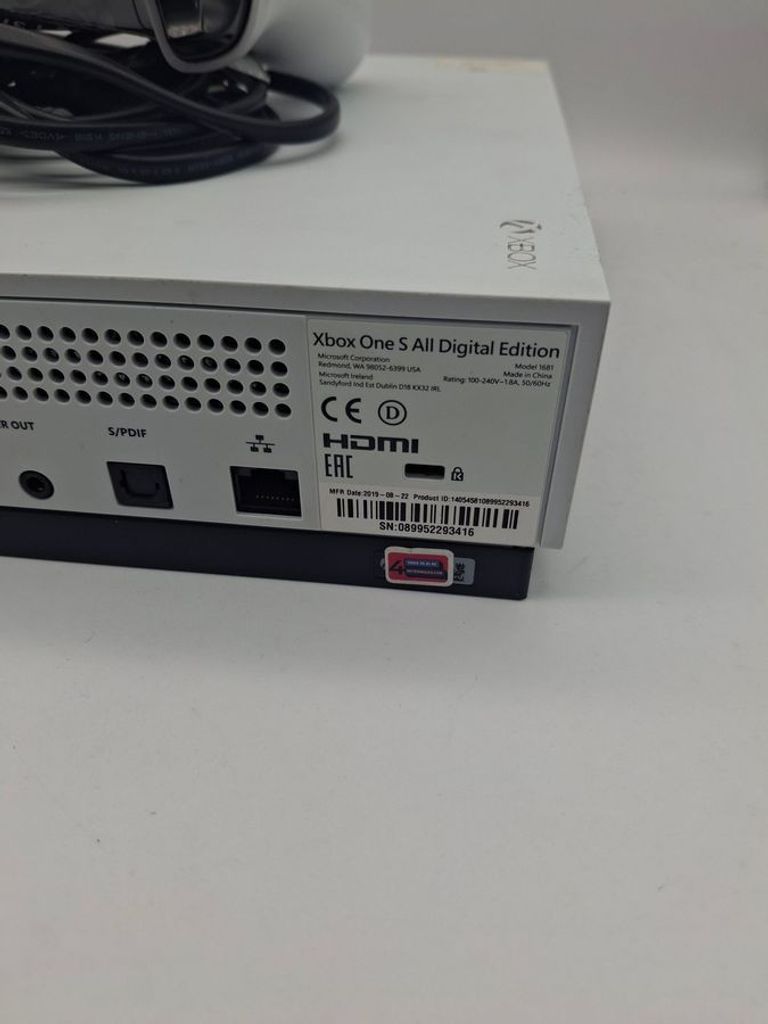 Розпродаж Microsoft Xbox One S 1TB, продавець Техноскарб