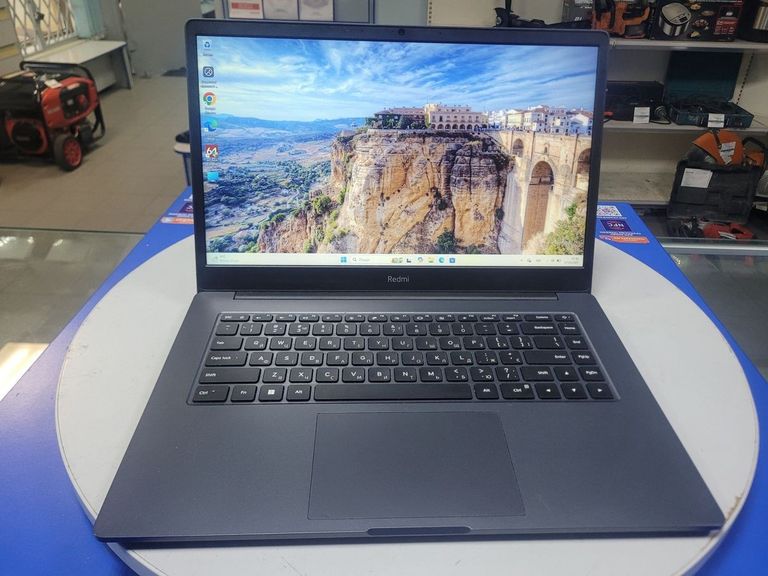 Купити Xiaomi 15/core i3-1115g4 ddr4/8gb ddr4/hdd *відсутній/ssd 256 gb/*інтегрована Б/У