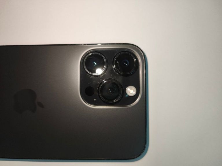 Apple iPhone 14 Pro Max 256GB eSIM Silver (MQ8U3) Код:01-200761336. Изображение 10