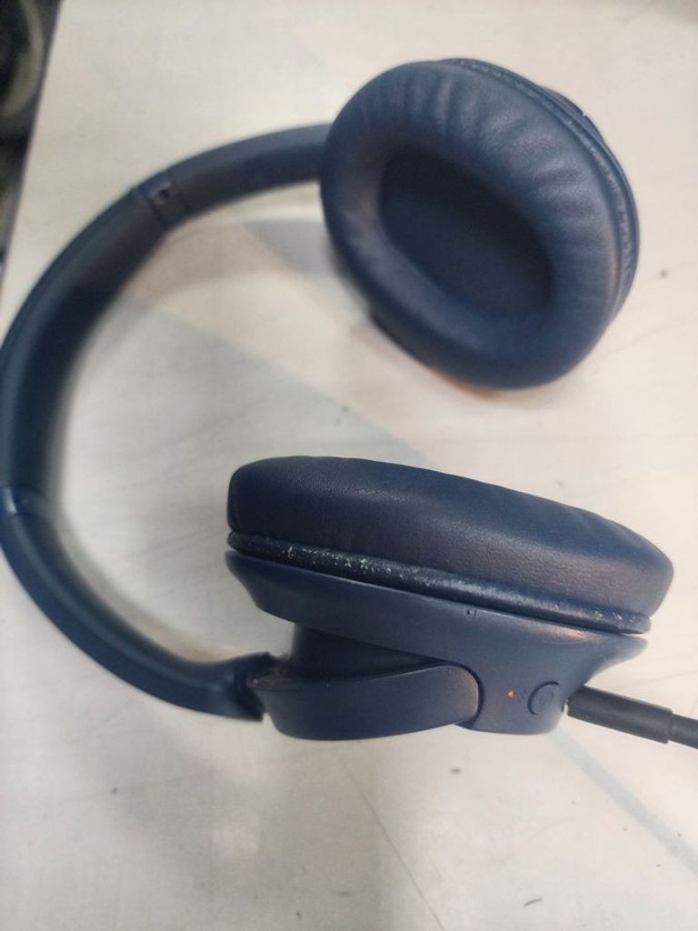 Дешиво Sony wh-ch720 с ломбарда