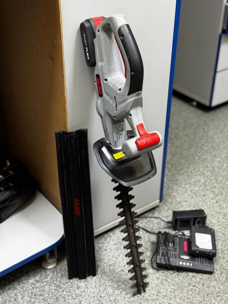 Купить Al-Ko ht 2000 2акб + зп Б/У