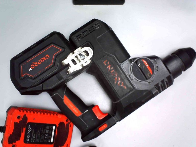 Дешево Dnipro-M dhr-202bc ultra 1акб6ah+1акб4ah+зп з ломбарду