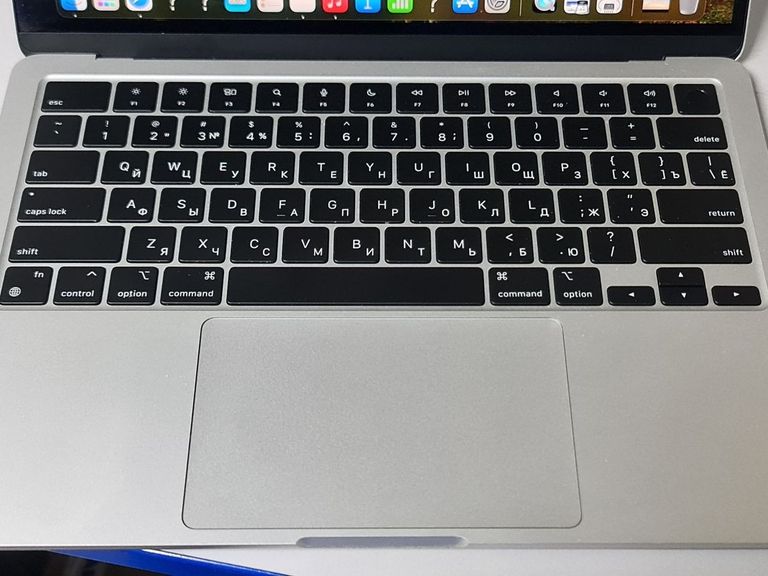 Розпродаж Apple macbook air 13,6" m3 2024, продавець Техноскарб