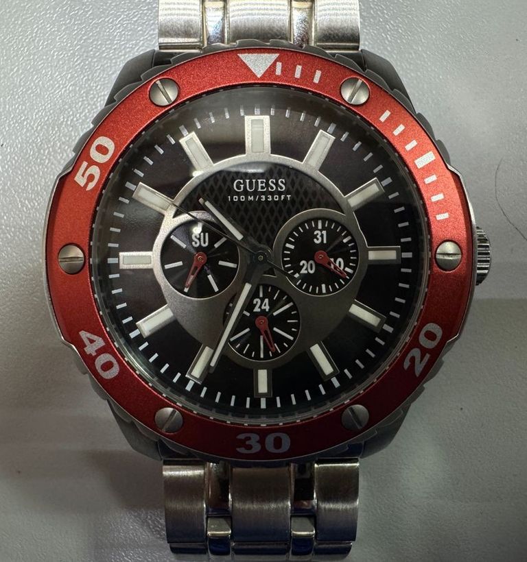 Объявление Guess w0179g1 Б/У