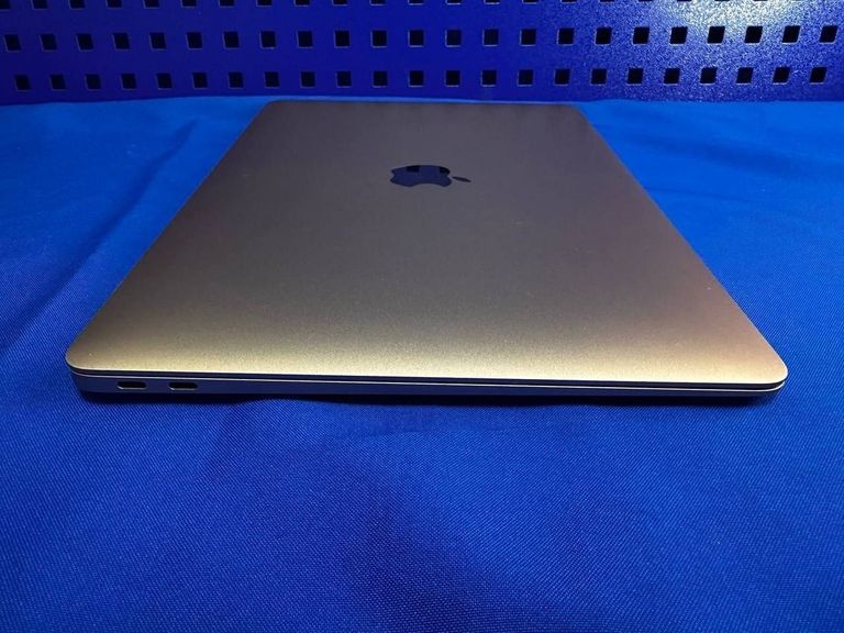 Apple macbook air a1932 13,3" core i5 1,6ghz/ram8gb/ssd128gb/intel uhd graphics 617 Код:01-200810579. Изображение 10