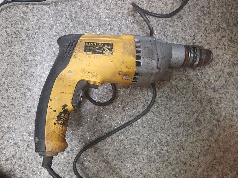 Купити Stanley STDH-8013C Б/У