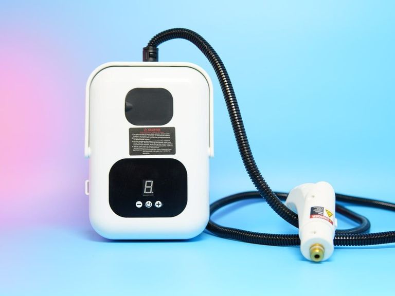 Объявление  для дому 1,2 л + 7 насадок. Б/У