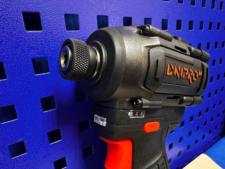 Дешиво Dnipro-m TD-12 (84475000) с ломбарда