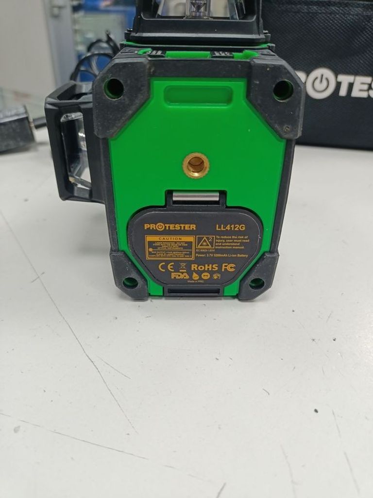 Дешево Protester LL412G з ломбарду