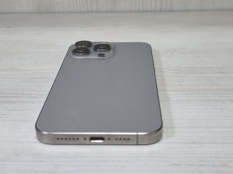 Оголошення Apple iphone 15 pro max 256gb Б/У