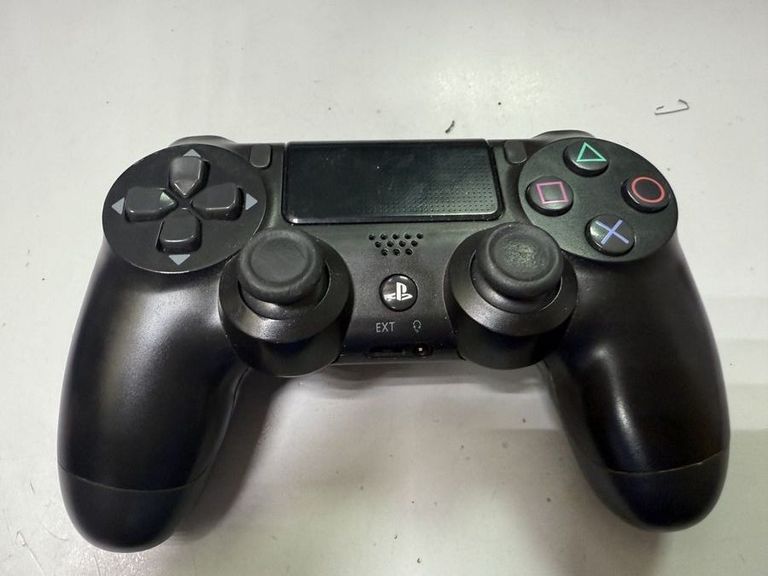 Оголошення Sony dualshock 4 v2 Б/У