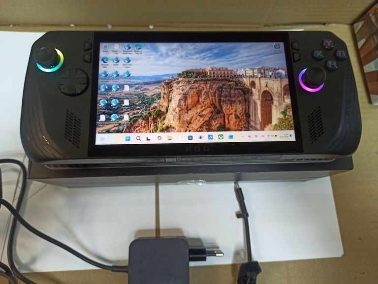 Распродажа Asus rog ally x 2024 1 tb, продавец Техноскарб