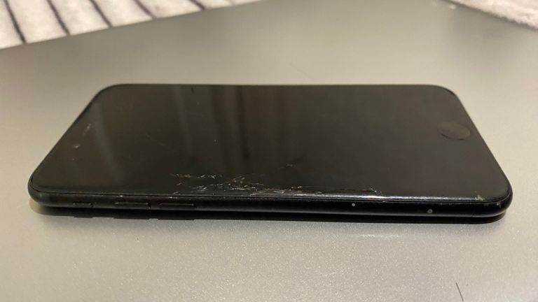 Apple iPhone 7 32GB Jet Black (MQTR2) Код:null. Изображение 5