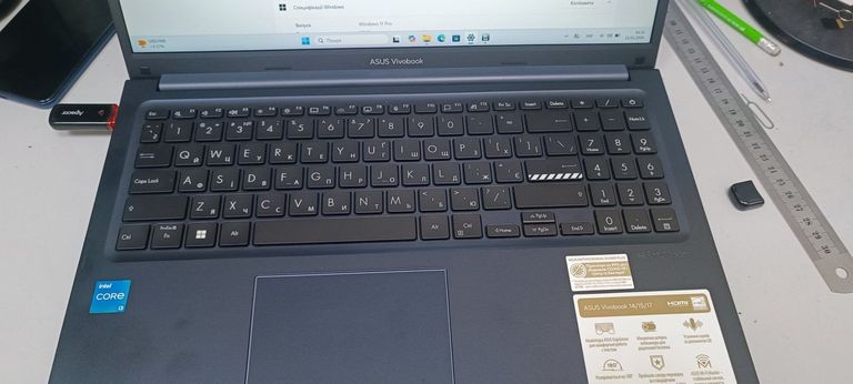 Дешево Asus 15/core i3-1315u ddr5/16gb ddr5/ssd 512 gb/*інтегрована з ломбарду