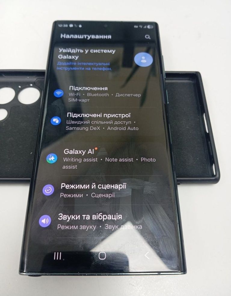 Оголошення Samsung galaxy s22 ultra sm-s908b 12/256gb Б/У