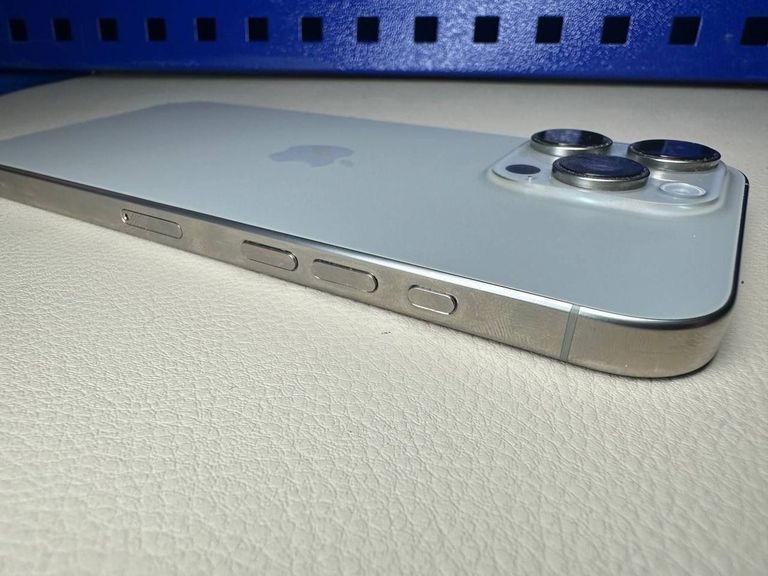 Apple iphone 16 pro max 256gb Код:01-200865220. Зображення 14