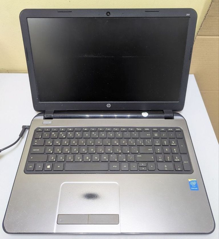 Оголошення Hp 15/pentium n3540 ddr3/4gb ddr3/hdd 500 gb/ssd *відсутній/*інтегрована Б/У