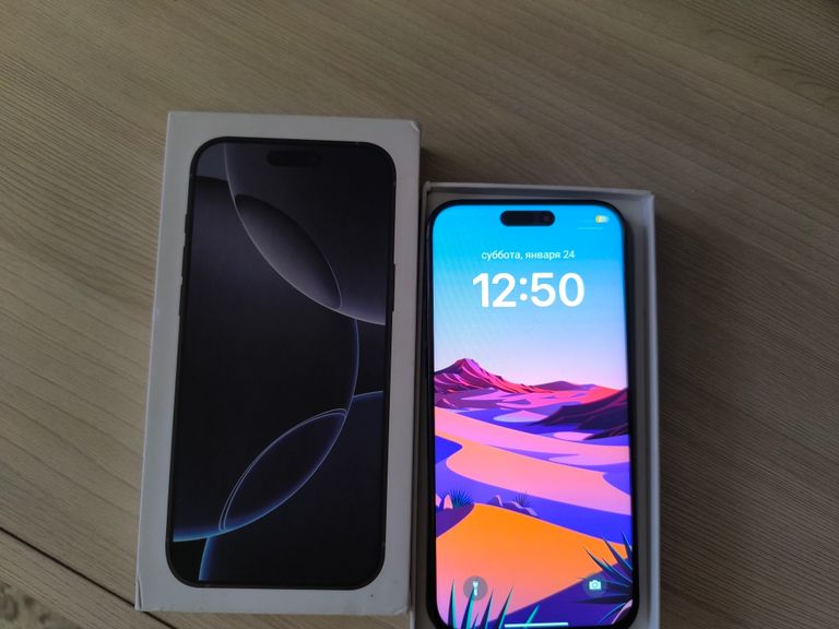 Купити Apple iPhone 16 Pro Max 512GB Black Titanium (MYX03) Б/У