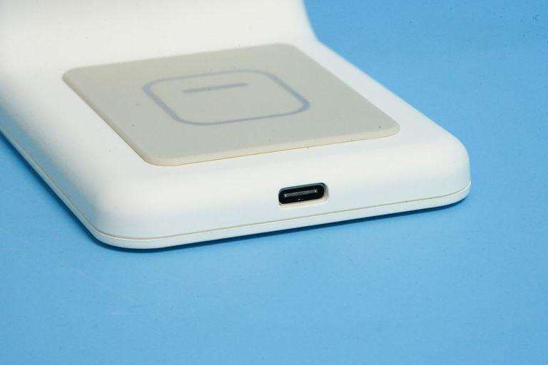 Wireless Charging Station бездротова зарядка для iPhone / iWatch / AirPods (T-3) White. Нова. Код:null. Изображение 7