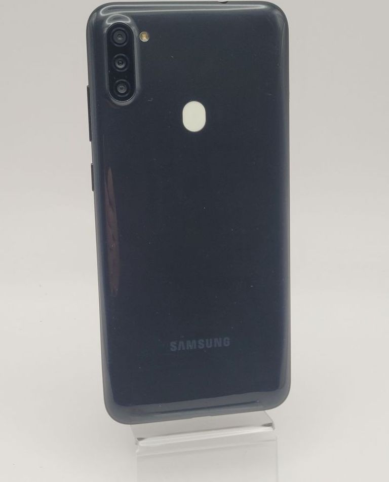 Дешево Samsung galaxy a11 2/32gb sm-a115f з ломбарду