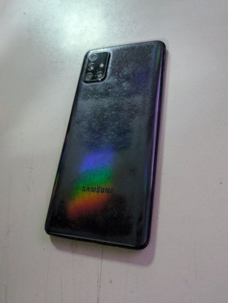 Дешево Samsung galaxy a71 sm-a715f 6/128gb з ломбарду