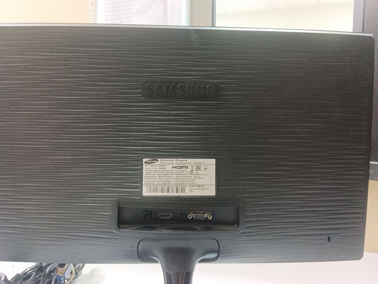 Оголошення Samsung s22d300 Б/У