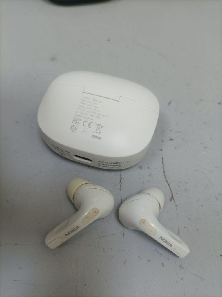 Купити Nokia go earbuds+ tws-201 Б/У