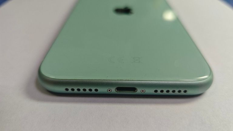 Apple iphone 11 128gb Код:01-200907816. Зображення 9