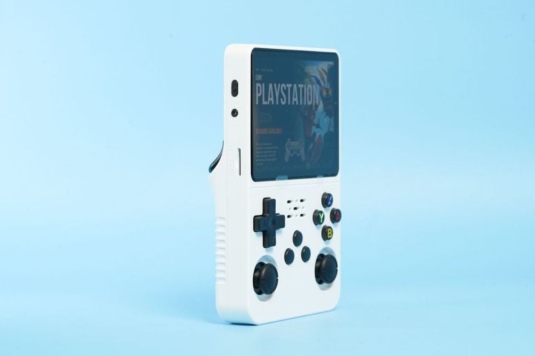 Оголошення Game Console R36S linux 64 Gb White 15000 ігор Linux. Б/У