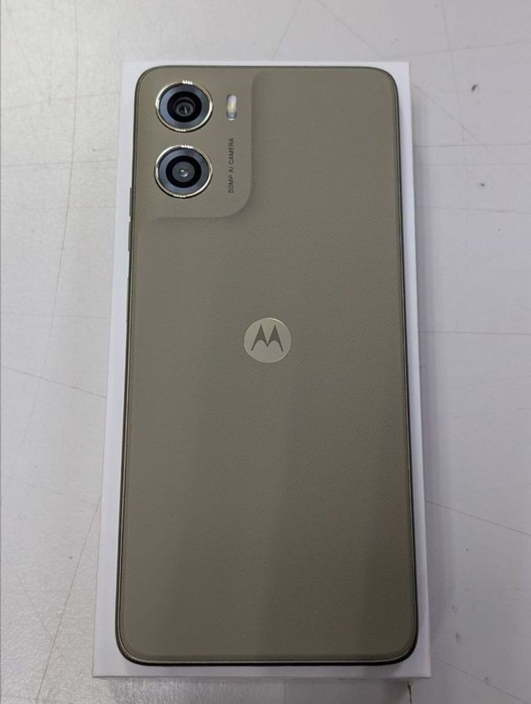 Дешево Motorola moto g06 power 4/256gb з ломбарду