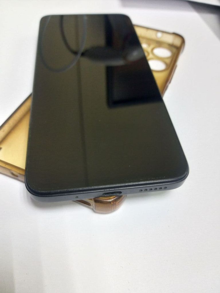 Дешиво Xiaomi redmi 12 4/128gb с ломбарда