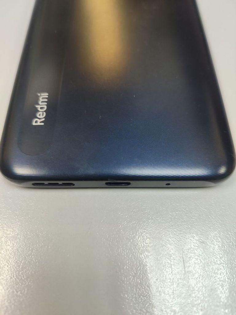 Розпродаж Xiaomi redmi 9a 4/64gb, продавець Техноскарб