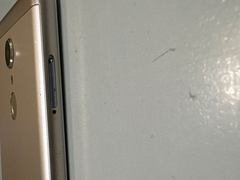 Распродажа Xiaomi Redmi 5 2/16GB Black, продавец Техноскарб