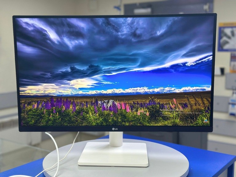 Розпродаж Lg 27US500-W, продавець Техноскарб